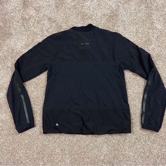 Lululemon Lightweight Bomber - Picture 6 of 10